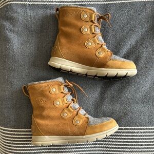 Sorel Joan winter boots